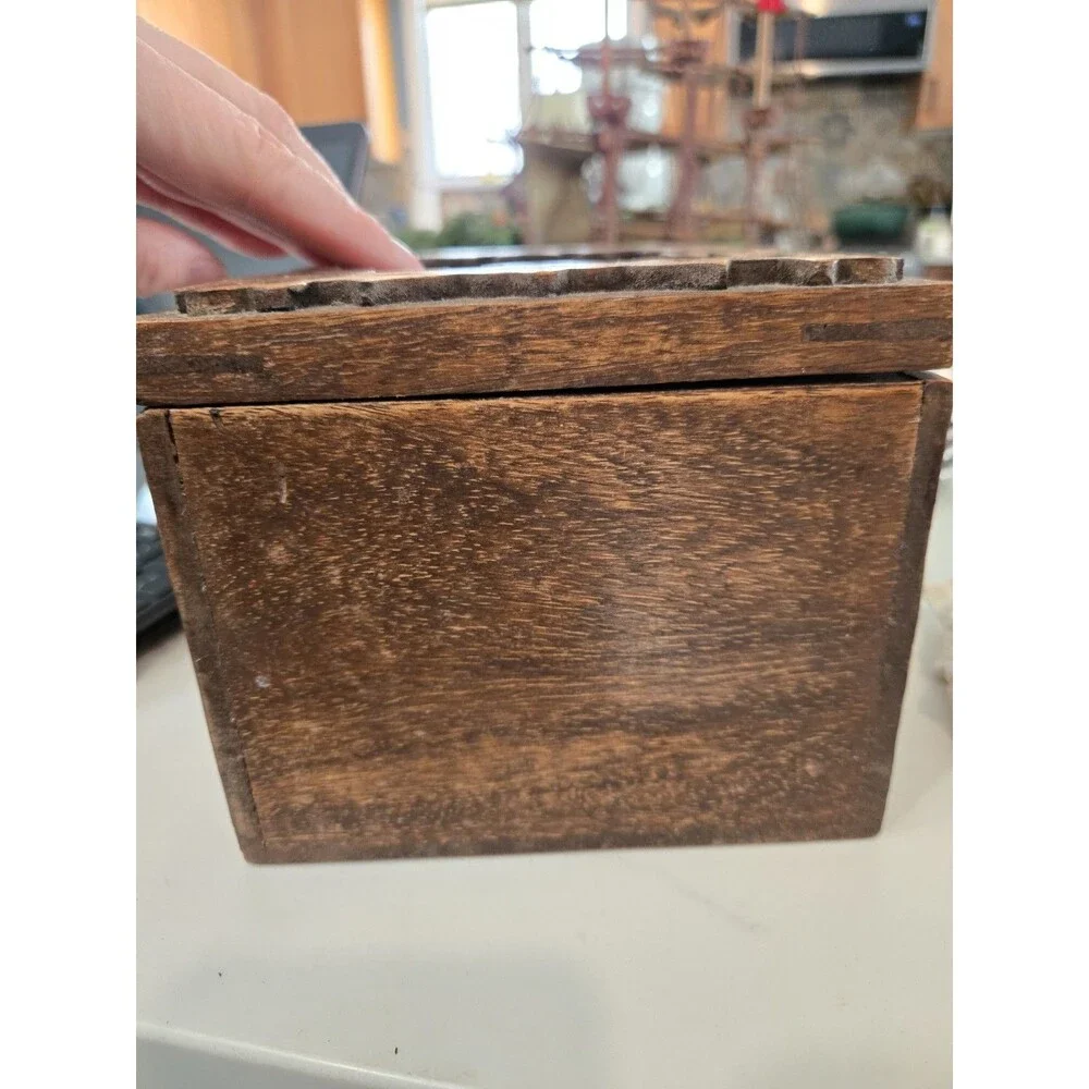 Vtg hand-carved wooden box - Keepsakes, Memories, Recipes Jewelry Trinket Box